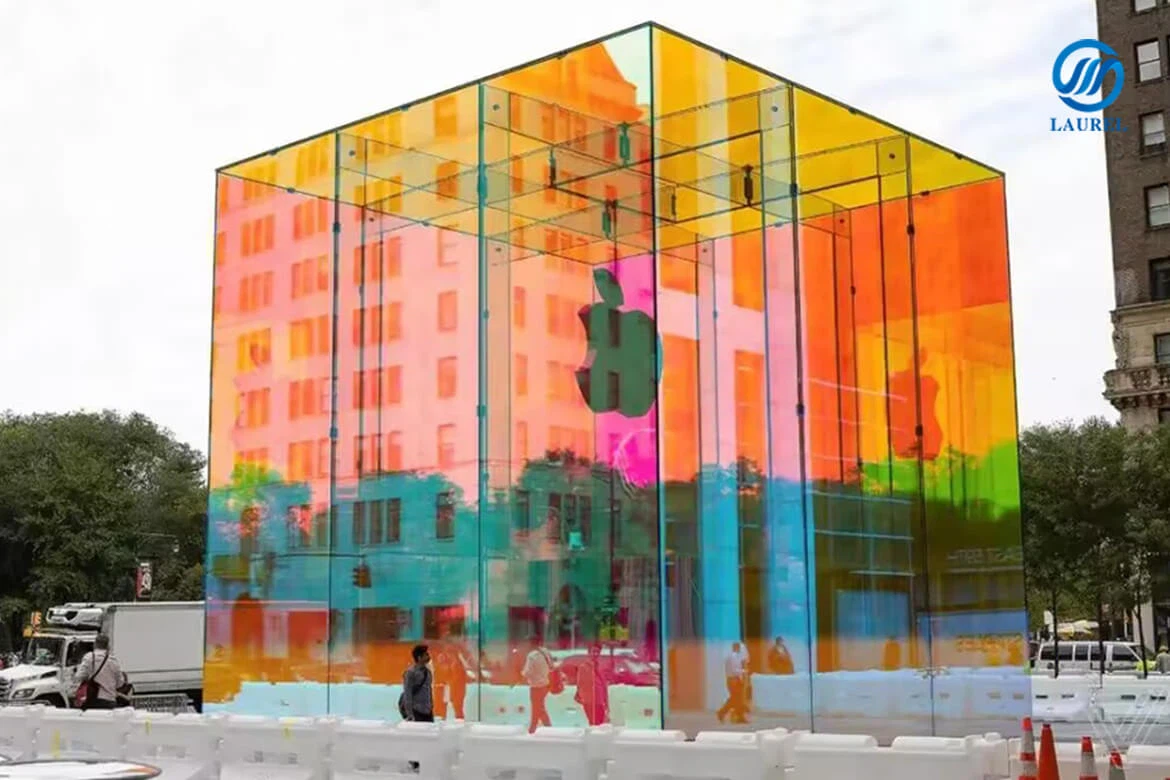 Dichroic Glass Building Apple Flagship Store Dichroic Glass Building Apple Flagship Store